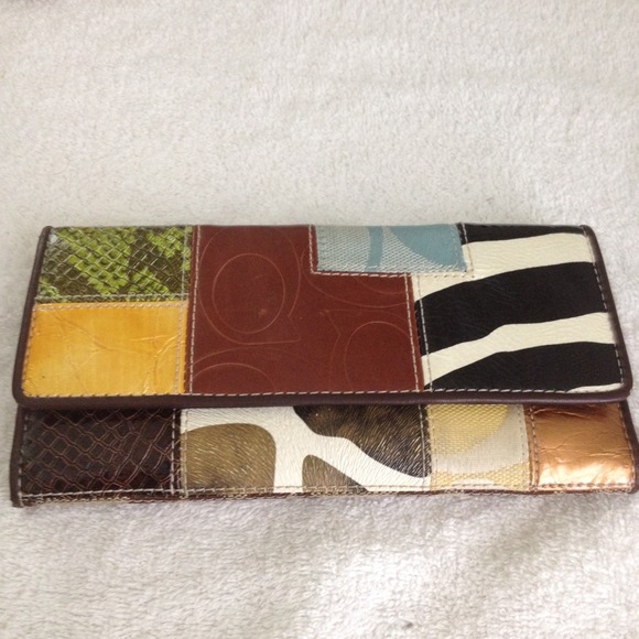 Wallet - Picture 2 of 4