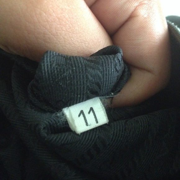 Prada Black Shoulder Bag - Picture 2 of 4