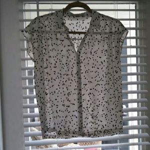 *SOLD in bundle* Dalmatian dolman sleeve blouse