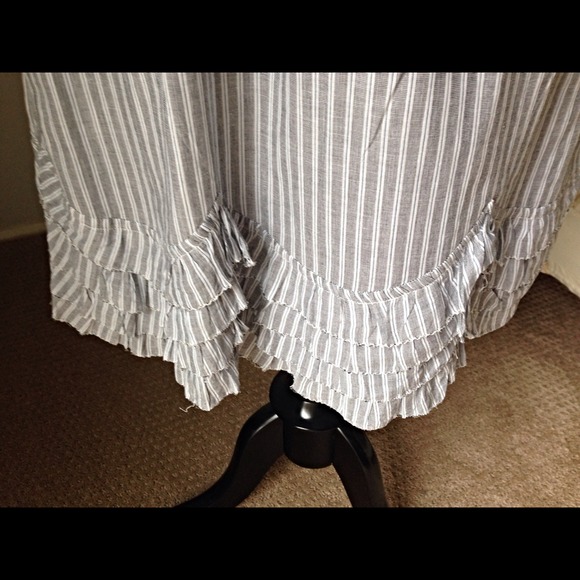 🔴SOLD🔴 Gray Cotton Pinstripe Dress by Converse - Picture 3 of 4