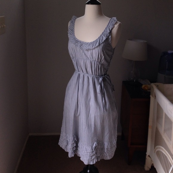 🔴SOLD🔴 Gray Cotton Pinstripe Dress by Converse - Picture 4 of 4