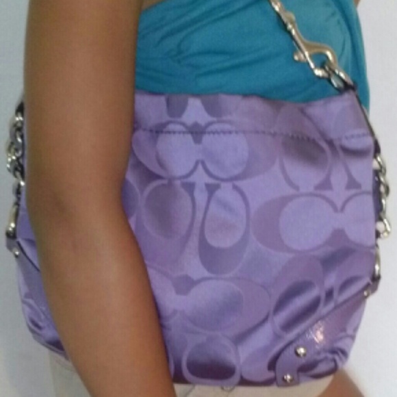 ****SOLD**** Authentic Purple Coach handbag - Picture 1 of 4