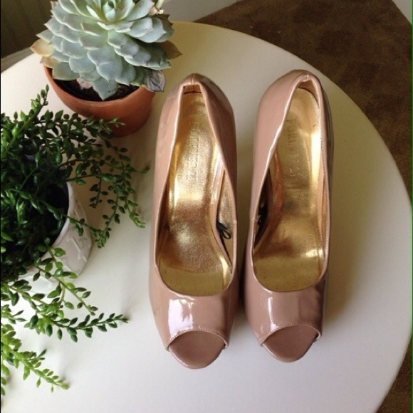 Forever 21 Nude Peep Toe Heels- 8