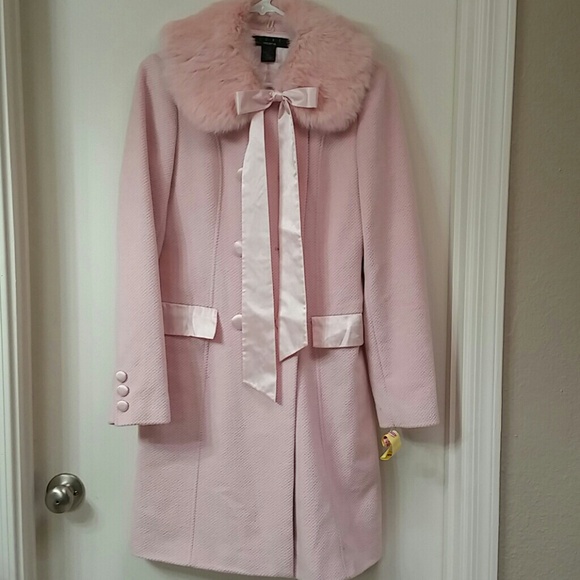 Stunning Arden B luxe coat w/removable rabbit fur