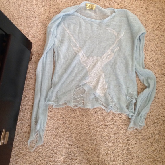 Wildfox Sweaters - *TRADED* Lookalike Wildfox distressed deer sweater