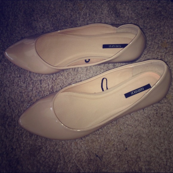 Forever 21 Shoes - Forever 21 nude flat