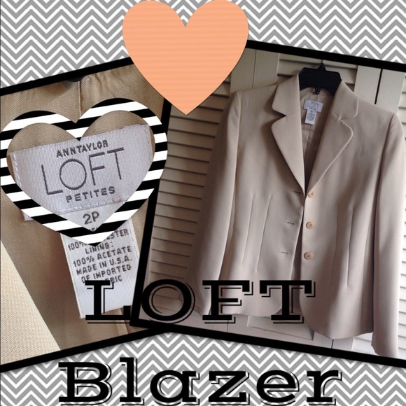 💄💼Polished and professional LOFT Blazer!