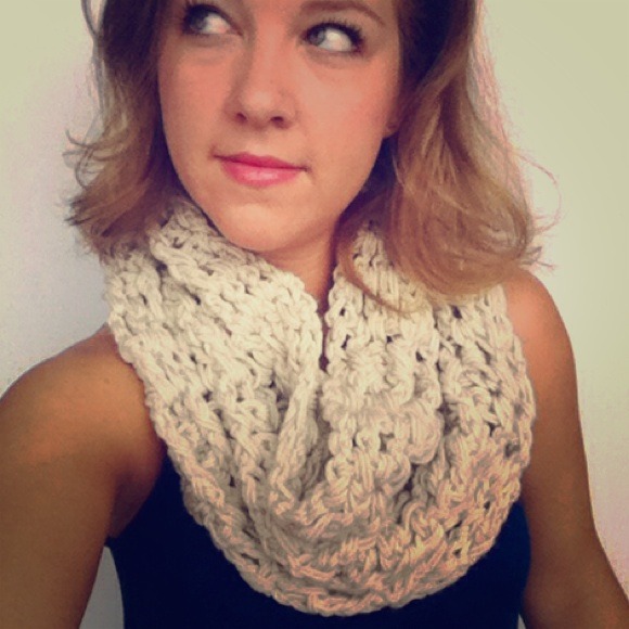 🚫SOLD🚫 Beautiful, Soft, Chunky Hand-Crocheted