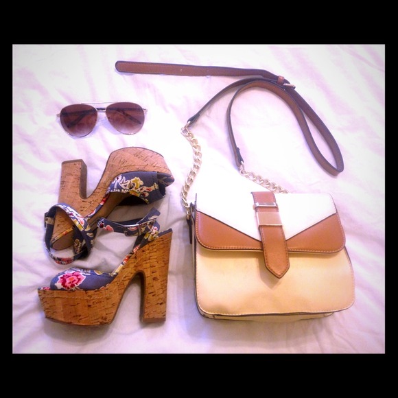 Steve Madden Floral Wedge Sandals