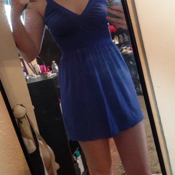 Royal blue💙 - Picture 2 of 3