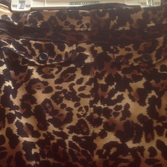 Et Cetera Leopard print A line skirt - Picture 2 of 3