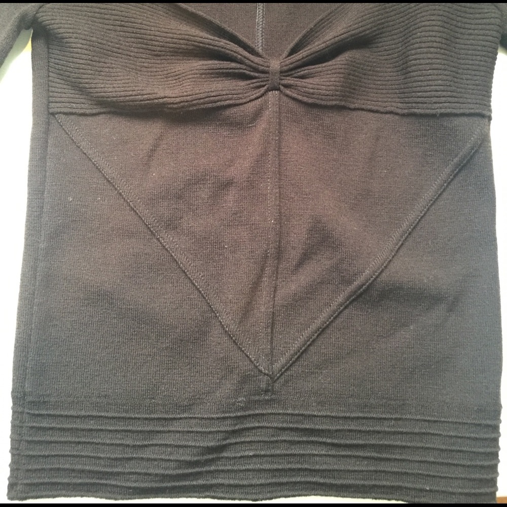 Authentic Bluemarine Sweater!! - Picture 6 of 8