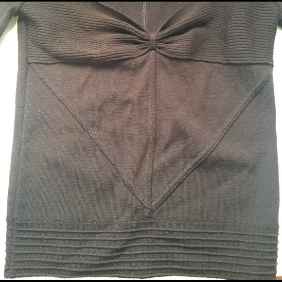 Authentic Bluemarine Sweater!! - Picture 6 of 8