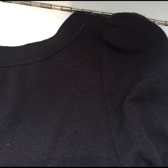 Authentic Bluemarine Sweater!! - Picture 7 of 8