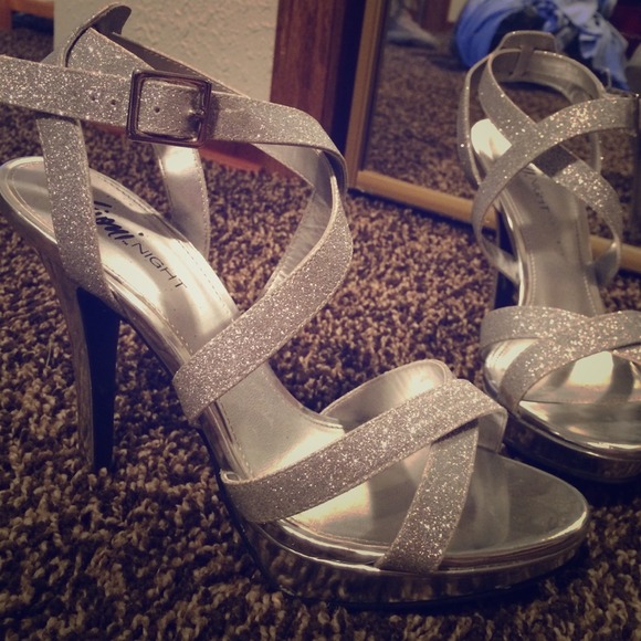 Silver sparkled high heels
