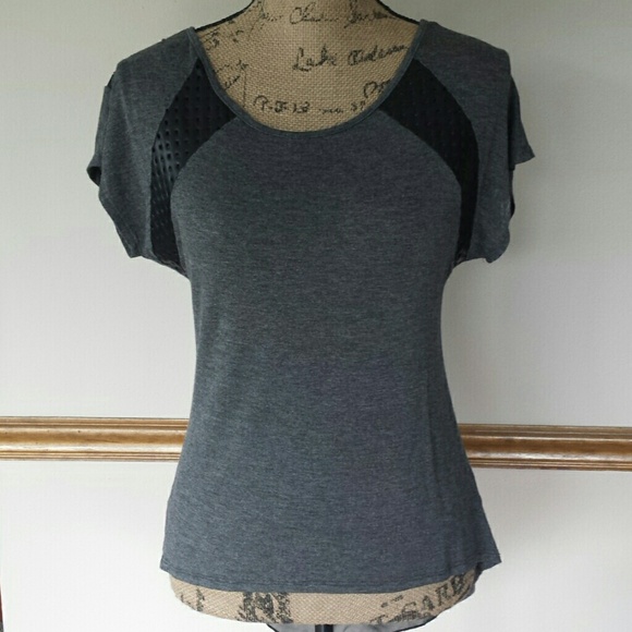 Cute Top - Picture 3 of 4