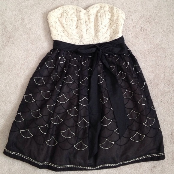 NWT Anthropologie Meadow Rue Cocktail Dress