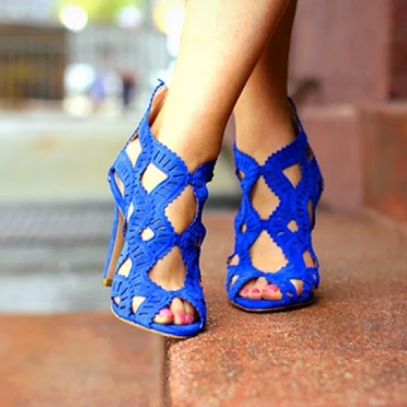 Zara Shoes - New Zara Blue Suede/Leather Heels Size 39/8