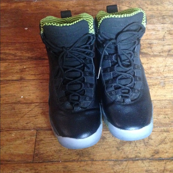 Venom 10's