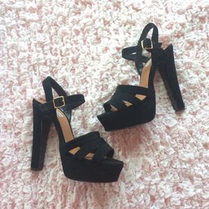 Steve Madden Black Suede Platform Heels
