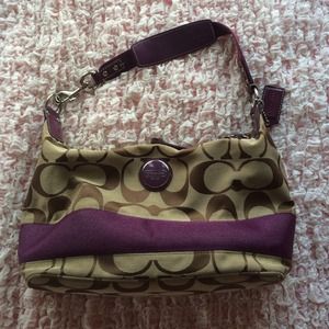 Coach Shoulder Sachel