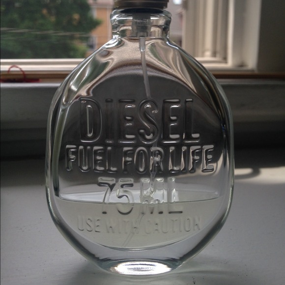✨SOLD✨Diesel "Fuel for Life" for men cologne - Picture 2 of 3