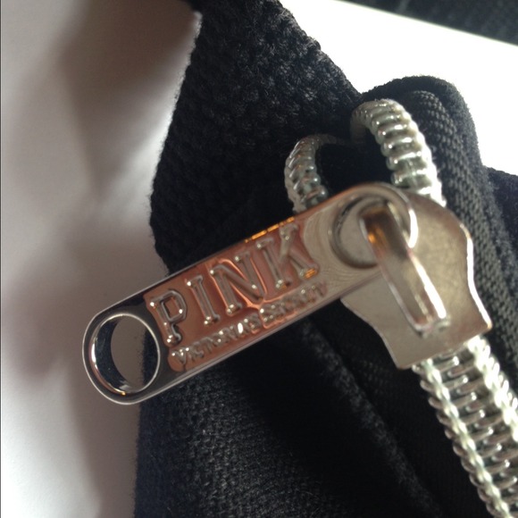 VS fanny pack SOLD!!! - Picture 2 of 2