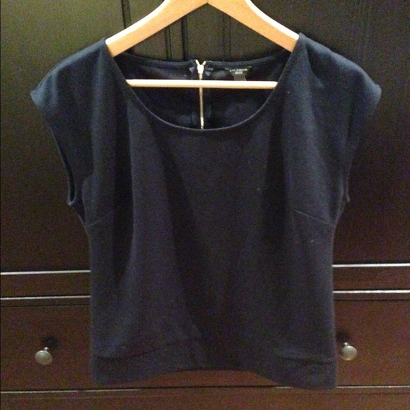 Ann Taylor ladies navy top.