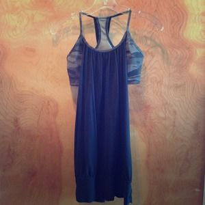 lululemon athletica NO LIMITS tank sz 6 (small)