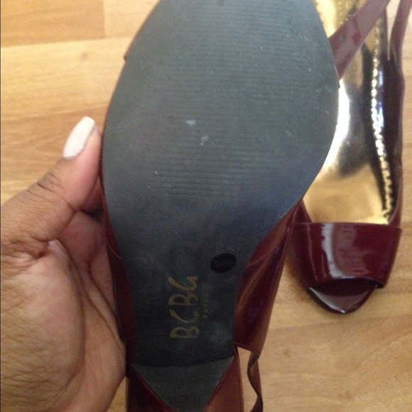 BCBG pumps - Picture 2 of 2