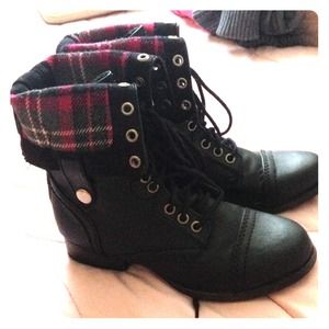 Leather ankle boots