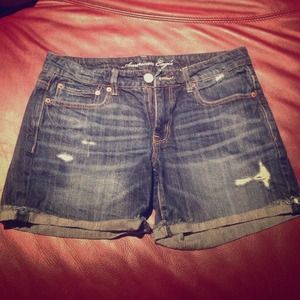 Size 6, lightly worn, American Eagle Jean Shorts