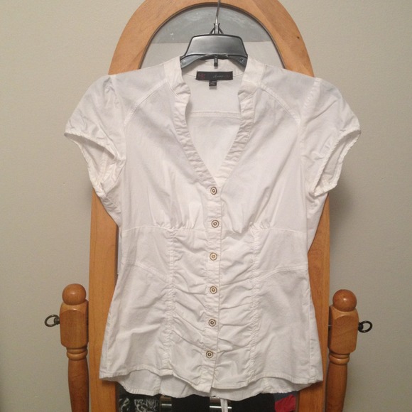 ❌ SOLD ❌ HeartSOUL White Dress Shirt