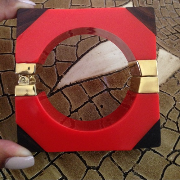 Ann Taylor the Loft - Picture 1 of 2