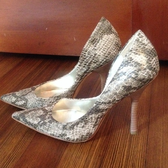 Sold * - Picture 2 of 4