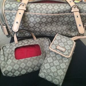 SOLD - Nine West bag set