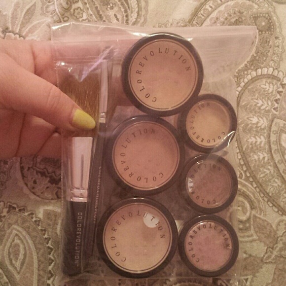 Mineral make up