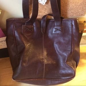 Small Clava Leather Tote