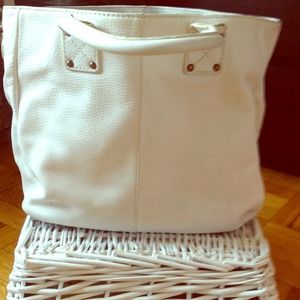 White leather tote GAP bag