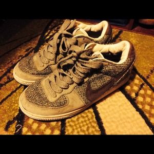 Nike tweed dunks