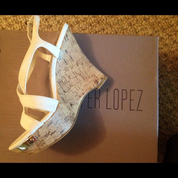 Jennifer Lopez White Wedges