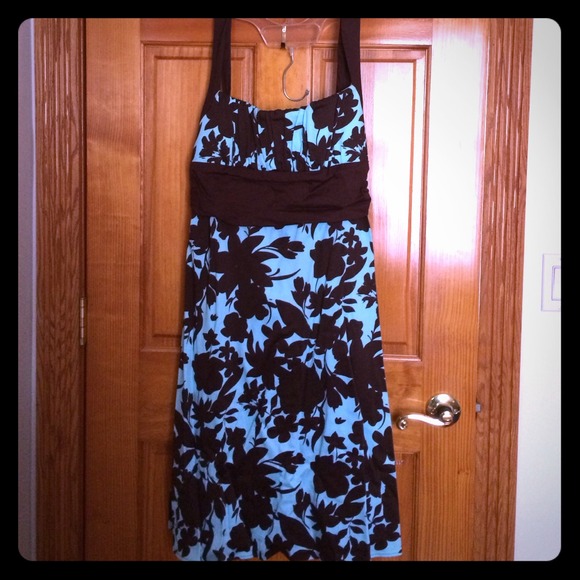 Flirty Floral Print Dress - Picture 1 of 3