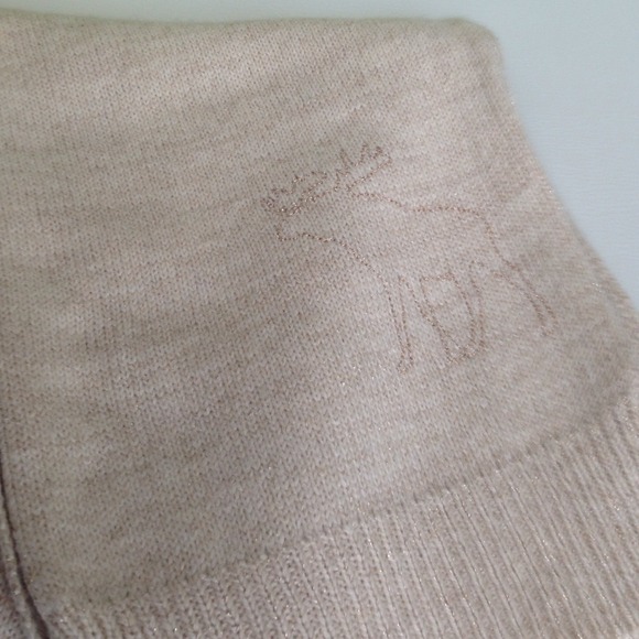 🎊A&F beige scarf - Picture 4 of 4