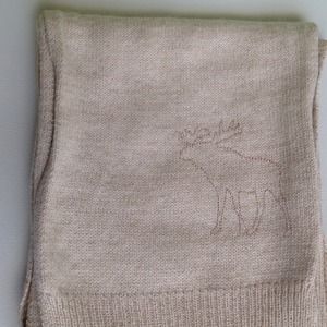 🎊A&F beige scarf