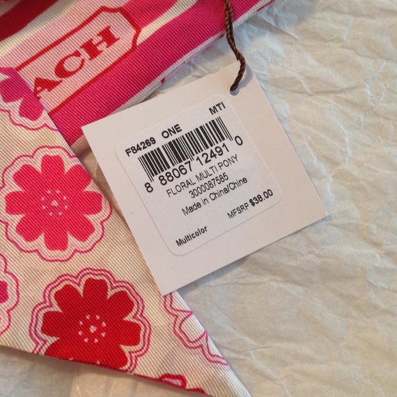 SOLD Coach Silk Pony Tail Scarf - Picture 3 of 3