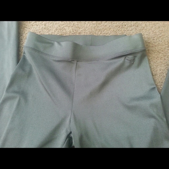 **SOLD*Victoria Secret PINK grey metallic leggings