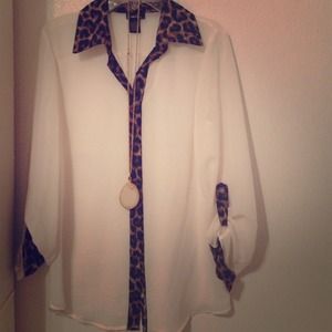 White & Leopard Print Top