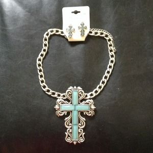 Matching 18 in necklace and earring set