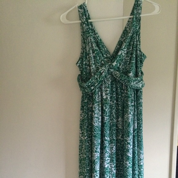 Daisy Fuentes maxi dress