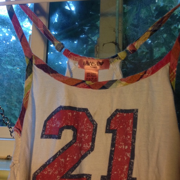 Rue 21 tank top - Picture 2 of 3